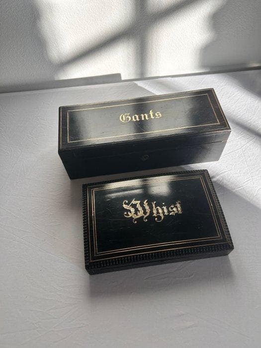 Kist (2) - Hout - Handschoenen- en spelletjesdoos, Antiek en Kunst, Antiek | Overige Antiek