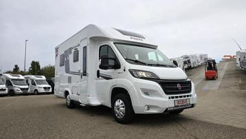 Pilote P650 Essentiel slechts 26622 km en queensbed 09019, Half-integraal