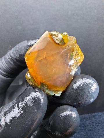 111ct Crystal Opal Specimen Ruw- 22 g