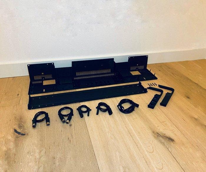 Bang & Olufsen - Wallbracket type 2087 - compleet!! incl., Audio, Tv en Foto, Stereoketens
