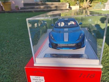 GH Modèle 1:18 - Modelauto - Ferrari 812 Compétizione -