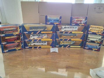 Corgi diverse - Modelauto (14) - Bussen en dubbeldekkers, Hobby en Vrije tijd, Nieuw