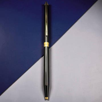 S.T. Dupont - classique - Sans prix de réserve - Stylo, Collections