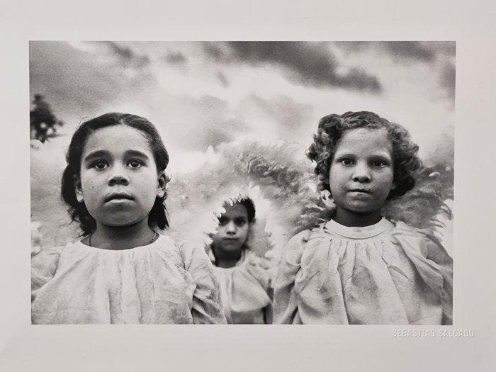Sebastião Salgado (1944–2025) - First communion in Juazeiro, Antiquités & Art, Art | Objets design