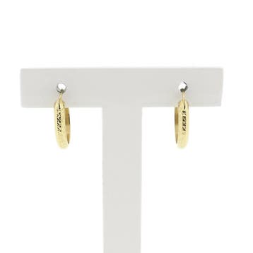 Gouden gefacetteerde oorringen; Ø 14,9 mm (Oorbellen), Handtassen en Accessoires, Oorbellen, Ophalen of Verzenden, Gebruikt, Goud
