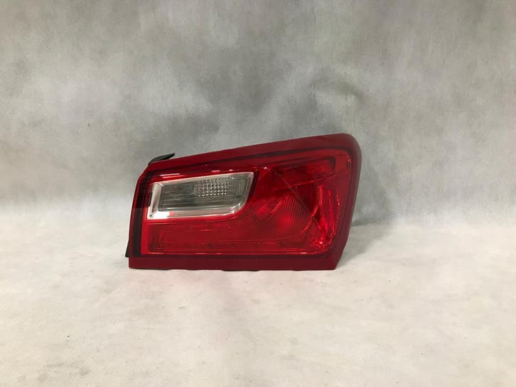 Chevrolet Malibu 16- rechter achterlicht USA, Auto-onderdelen, Verlichting, Gebruikt, Verzenden