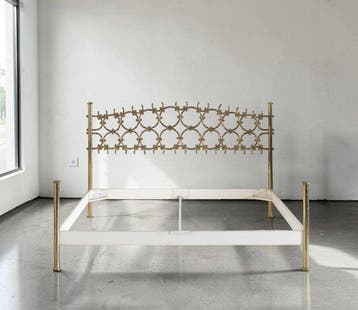 Tecno - Osvaldo Borsani, Arnaldo Pomodoro - Bed - Messing