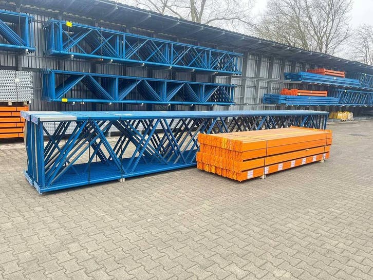 Veiling: Palletstelling Nedcon OT 11x100, Auto-onderdelen, Accu's en Toebehoren, Ophalen