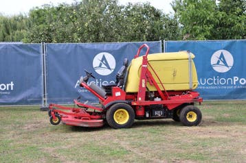 Veiling: Zitmaaier Gianni Ferrari T2 K-EL Diesel 25kW 2006, Tuin en Terras, Zitmaaiers, Ophalen, Nieuw