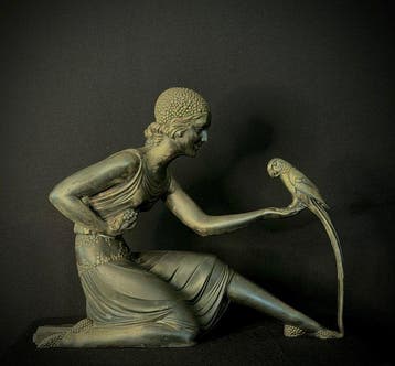 Sculpture, Dame mit Papagei - 32 cm - Moulage métallique