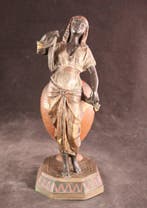 Art Nouveau beeld - Sculpture, Oriëntalistische dame met