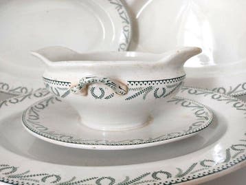 Boch Frères La Louvière - Plat (4) - Couronne - Faïence