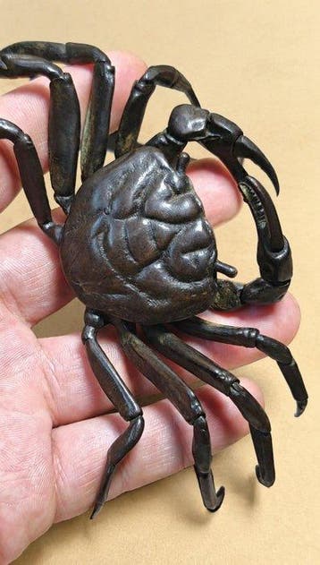 Cast Bronze Crab tea ceremony ornament – signed