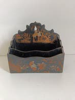 Geïnspireerd door de antieke stijl Brievenbus - 1850-1900 -, Antiek en Kunst
