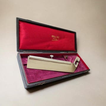 Wilhelm Walb - Medisch instrument - Staal, Leder, Fluweel,