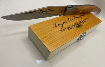 Laguiole - Bougna - Tafelmes - Extra groot Laguiole