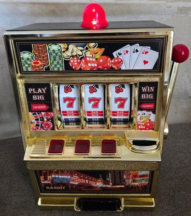 Nataluna - Gokautomaat, Antiquités & Art, Antiquités | Assiettes décoratives & Carrelages