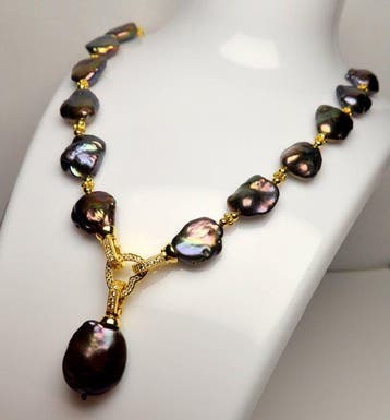 Perle - Perle Keshi noire baroque de la mer du Sud - Collier