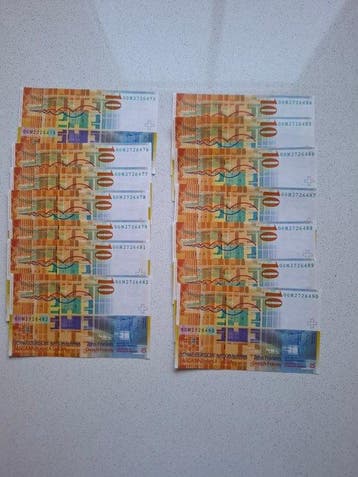 Suisse. - 14 x 10 Franken - 2000 (Sans prix de réserve), Postzegels en Munten