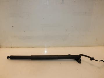Achterklep motor Volkswagen Arteon O103374