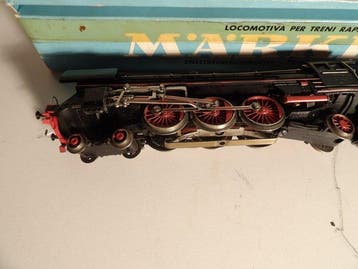 Märklin H0 - Locomotive à vapeur avec tender (1) - BR01 - DB