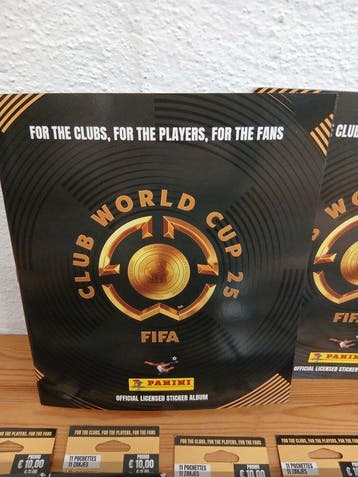 Panini Club 2025 - 2 Empty albums + 30 Eco Pack - Parfait, Nieuw