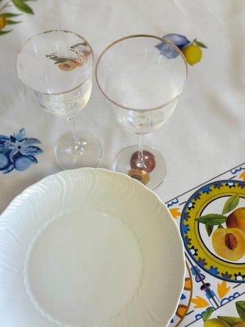 Elegante tafellaken voor grote tafels aan de Amalfikust met