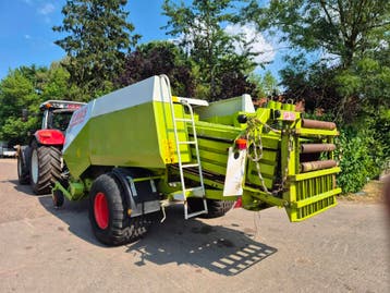 Claas Quadrant 2200, Ophalen, Veehouderij, Oogstmachine