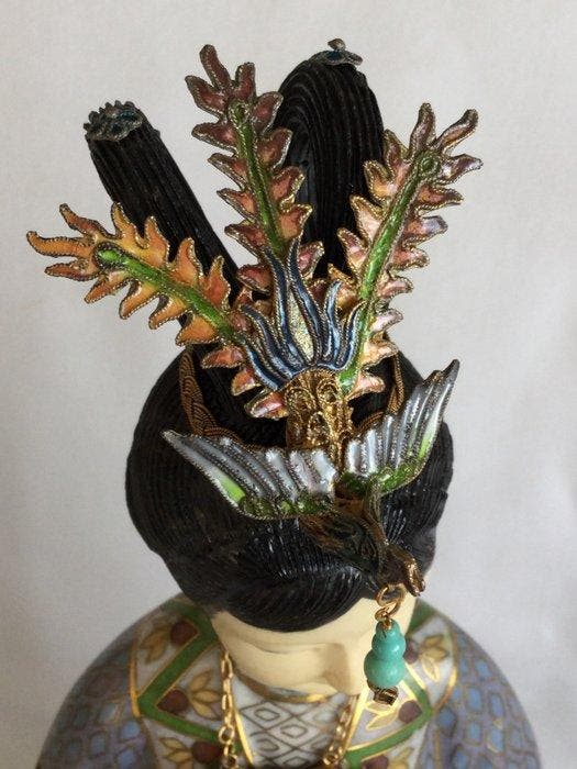 Beeldje - Elegante Geisha - Vintage cloisonnée Reissouvenir, Antiquités & Art, Art | Objets design