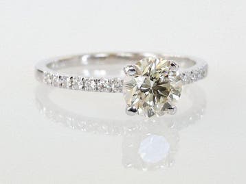 Verlovingsring - 14 karaat Witgoud - 1.03ct. tw. Diamant