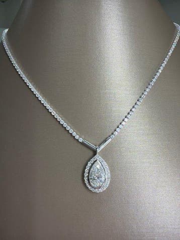 Collier - 14 carats Or blanc - 8.10ct. tw. - Diamant