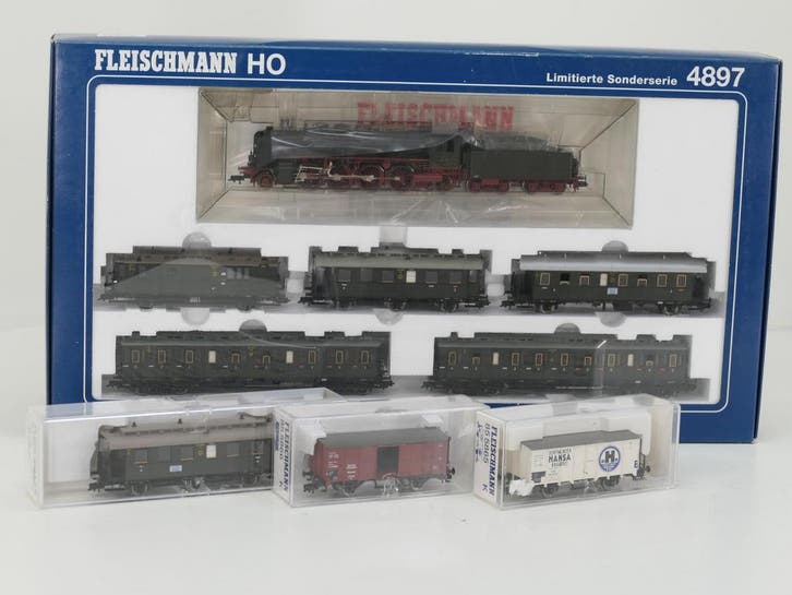 Schaal H0 Fleischmann NEW OLD STOCK COMPLETE SET 4897, 58..., Hobby en Vrije tijd, Modeltreinen | H0, Gelijkstroom, Locomotief