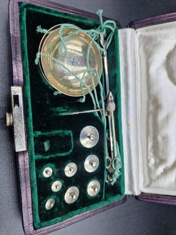 Spingarn Antwerpen - Precisieweegschaal - Metaal - Diamant