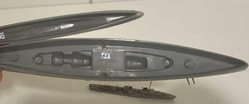 1 Schlachtschiff Tirpitz (20 cm) und diverse andere Schiffe, Nieuw
