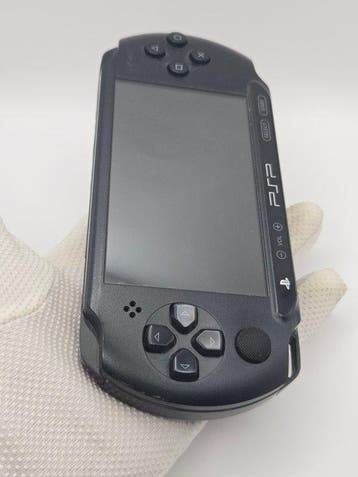 Sony - Playstation Portable (PSP) - PSP Street -
