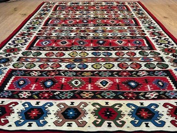 Pirot Kilim – Tapis kilim tissé à la main à plat avec des, Maison & Meubles