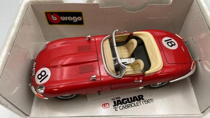 Bburago 1:18 - Modelauto - Jaguar E Cabriolet 1961 -, Hobby & Loisirs créatifs, Voitures miniatures | 1:5 à 1:12