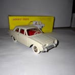 Dinky Toys 1:43 - Voiture miniature - Ford Taunus, Hobby & Loisirs créatifs