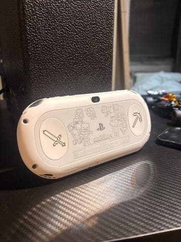 Sony - PSVita - PS Vita Minecraft Edition - Handheld gaming