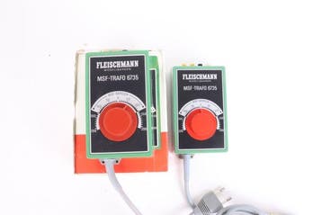 Fleischmann H0 - 6735 - Omvormer (2) - Regeltrafos