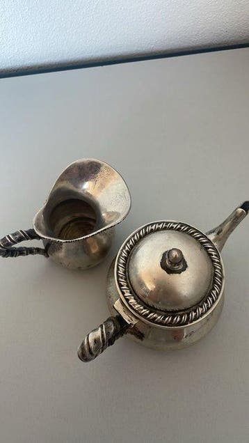 Set theekopjes - .800 zilver - Theepot en melkkan