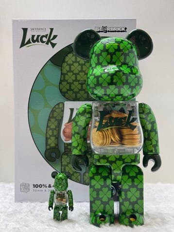 Medicom toy - BE@RBRICK 400% & 100% Luck Bearbrick set