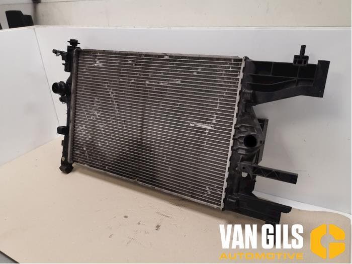 Radiateur Opel Astra O180936, Auto-onderdelen, Airco en Verwarming