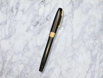 Sheaffer - Sheaffers Imperial IV Black & Gold Trim - 14K, Verzamelen, Nieuw