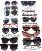 Themacollectie - 20X brillen - Prada; John Richmond; Lozza;