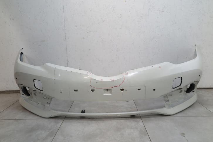 voorbumper Toyota Auris II Lift 52119-02K40, Autos : Pièces & Accessoires, Carrosserie & Tôlerie, Envoi