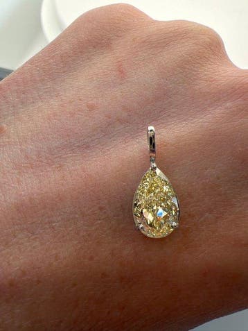 Zonder minimumprijs - Hanger - 14 karaat Witgoud - 2.08ct.
