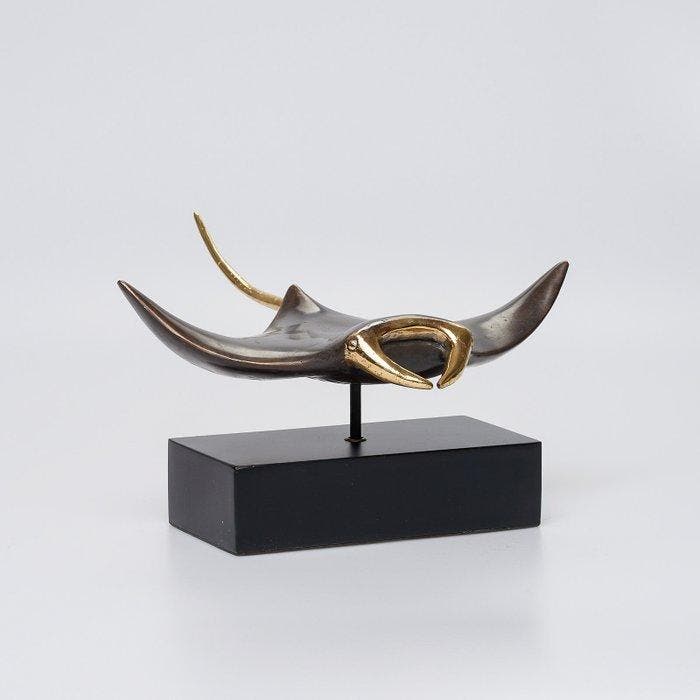 Sculpture, NO RESERVE PRICE - Bronze Manta Ray Sculpture, Antiquités & Art, Art | Objets design
