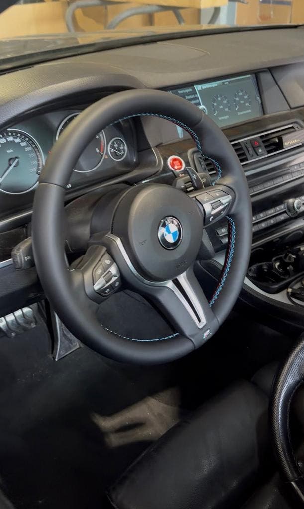 BMW F10 F11 F06 F12 F13 F01 M-stijl stuur met airbag, Auto-onderdelen, Interieur en Bekleding, Nieuw, BMW