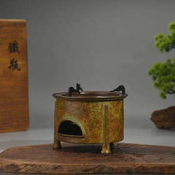 Poêle en bronze japonais - Bronze - Japon - Début du XXe